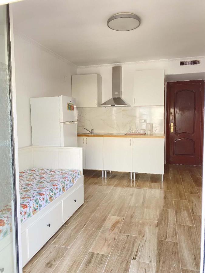 Luna L'Hospitalet de Llobregat Kültér fotó